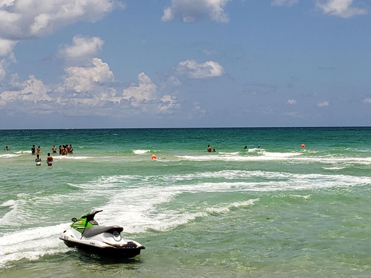 2 Bedroom 2 Bath Beachfront Condo On Miami Beach Millionaire Row Exteriér fotografie